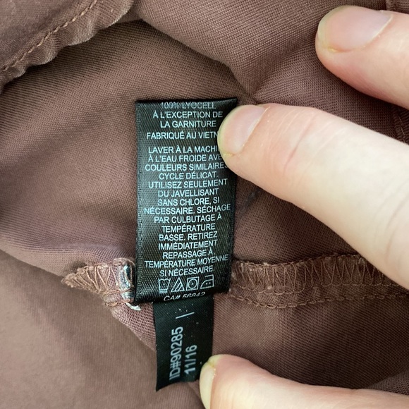 Express Lace Front Poet Shirt - Picture 8 of 8